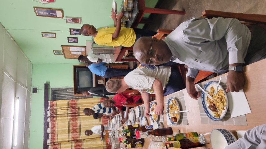 20251102 221244-Klein