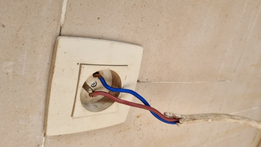 20251107 074310-Klein