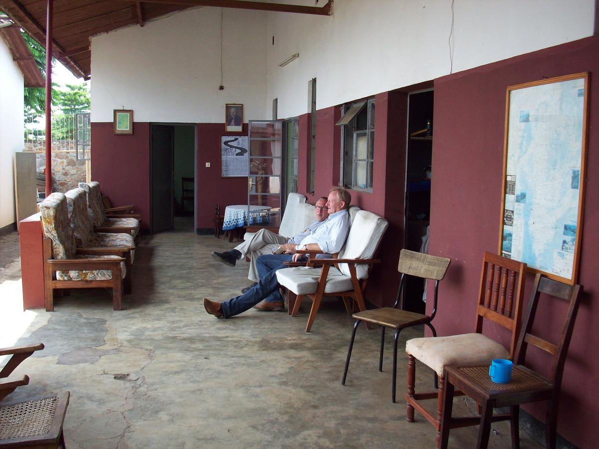 Burundi-2008-10-329-613